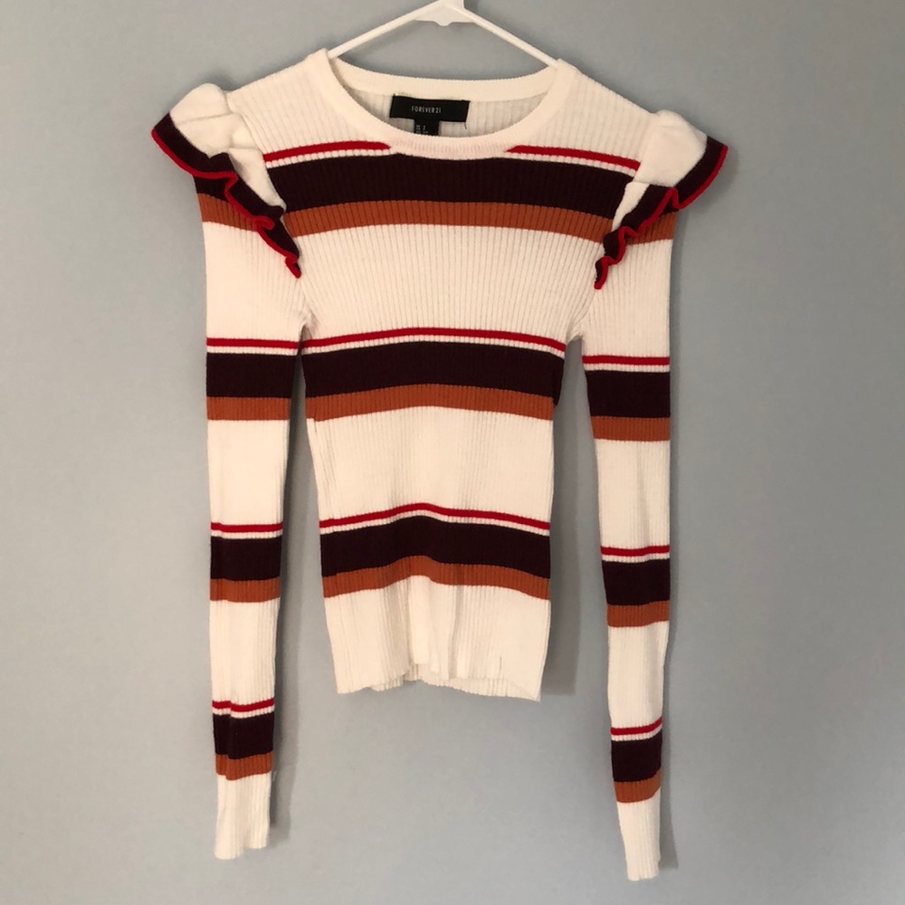 Fitted striped sweater